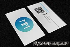 [名片欣赏] 简约风格国外建筑行业名片设计 蓝色科技元素国外建筑行业名片 白色建筑行业二维码名片 狼牙网_狼牙创意网_设计灵感图库_创意素材 - 狼牙网 #包装# #经典# #Logo# #素材# #排版# #字体#  更多精美素材源文件免费下载请跳转至来源网站：http://www.logohhh.com/lycyw95ly1.html