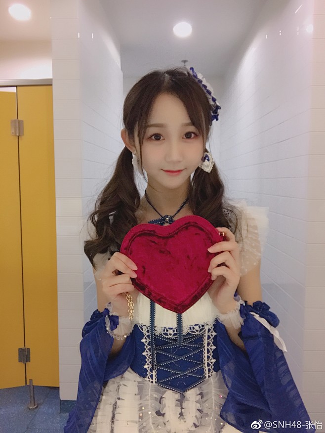 SNH48-张怡的照片 - 微相册