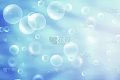 蓝色的水里有泡泡