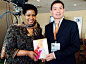 南非首位女性副总统 联合国会见珀莱雅CEO