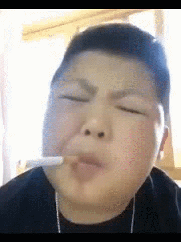 hejie抽烟