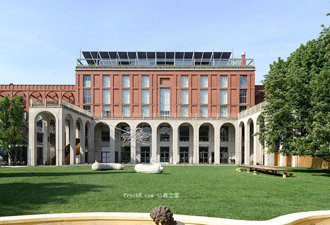 国外透明屋顶餐厅设计-Terrazza餐...