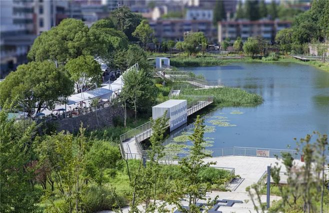 海绵城市案例 | 安徽池州护城河遗址公园...