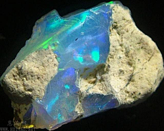 FLWHHHHH采集到水晶