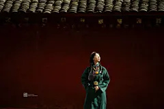 转山，转水，转佛塔_人像_POCO摄影