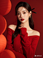 红色新年氛围背景加红色衣服医美美女模特 大气唯美轮廓清晰高级 打光大师级构图 (1)