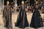Valentino 2015高级定制系列之黑色篇｜模特... 来自gogoboi - 微博
