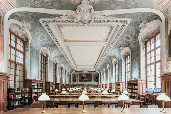 LA SORBONNE, PARIS :...