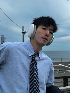 参照采集到人物照片