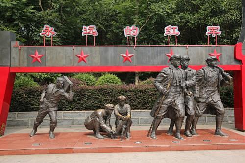 雕塑红军的搜索结果_百度图片搜索
