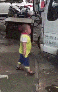 下车！看我捅不捅你！