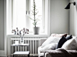 这间公寓29㎡，位于哥德堡。室内采用黑、白... 来自日和手帖 - 微博