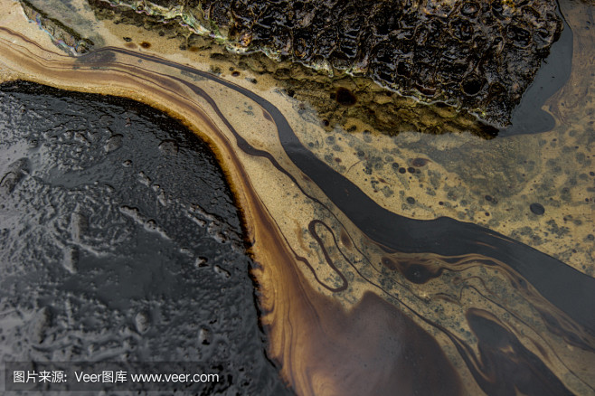 原油溢出在Samet岛的Ao Prao海...