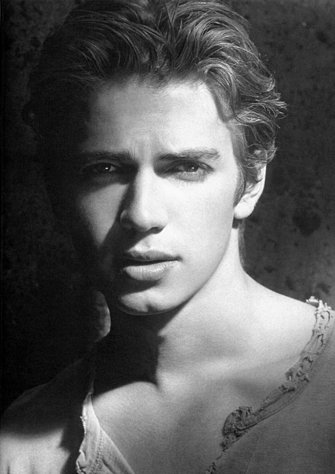 #Hayden Christensen#...