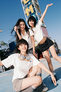 充屁娃娃采集到女3