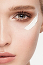 Marketplace : LOOKBOOKS.com is the Technology behind the Talent. Discover, follow, share. 