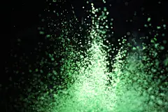 高端爆炸素材微粒子背景彩色激烈爆炸粉末碰撞粉尘素材颗粒碰撞抽象818A8346 – 饿狐背景网站-微距高清设计素材免费图片下载海报壁纸摄影背景素材，背景图，背景墙，背景板，背景图片，背景纹理，背景板设计，背景材质，背景大图