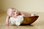 以温柔、轻松和简约的方式拍摄了婴儿们安睡的照片