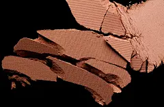 MAC Cosmetics - MAC Cosmetics