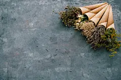 冰,干的,灰色背景,奶油汤,高视角,冰淇淋蛋卷,康乃馨,圆锥,华夫饼干,冰淇淋
