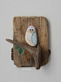 Art Drops. Driftwood and a painted stone - how easy is that?! owl wall plaque for garden or home