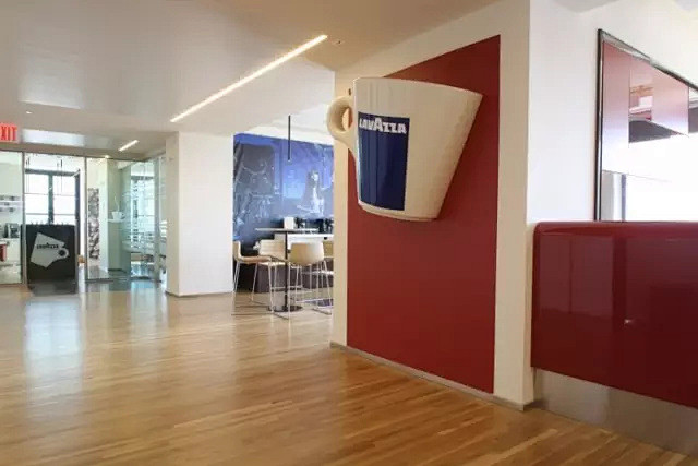 LAVAZZA公司纽约总部办公空间设计