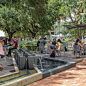 _T2A4754B - fountain + students