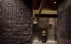 瓦当——时光深处诉流年 : 它是中国房屋的最初轮廓，涵盖了中国古代最根本的生活内涵，它很古老，也曾无处不在。