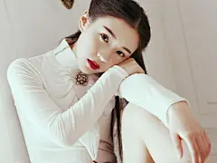 红唇美女高清桌面壁纸