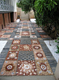 http://www.durandmosaic.co.za/Pebble%20mosaic,%20garden%20floor%20(4).JPG: 