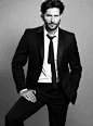 men fashion,black suit,man in black suit,men wearing suit,black outfit,men black outfit,black outfit picture,black outfit photo,