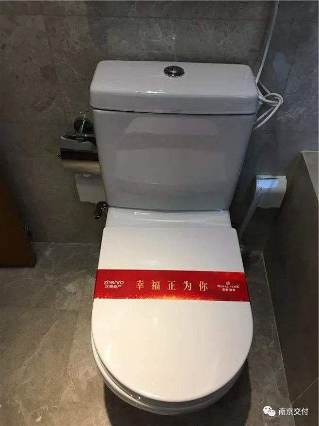 点击查看源网页