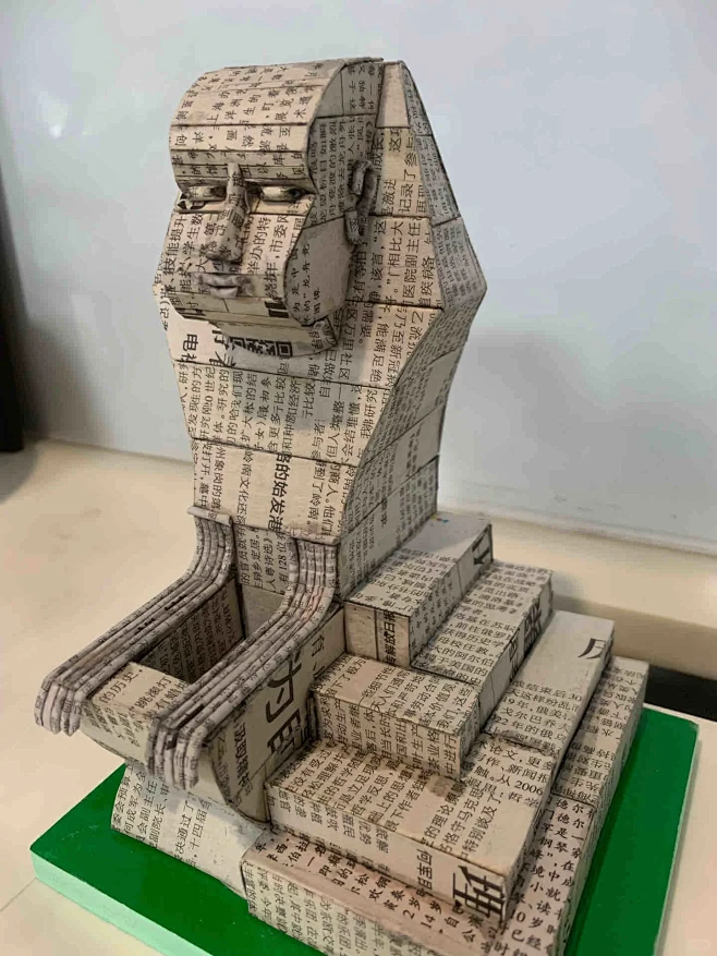 旧报纸别丢啊，可以折出一部世界建筑史 -...