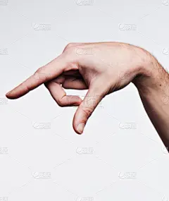 英文字母q,美国手语,哑语,英文字母,垂直画幅,正面视角,男性,仅男人,仅成年人,知识