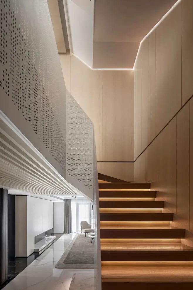唐忠汉 | 魅力线条+光影艺术，牵动情绪的别墅样板房-建e室内设计网-设计案例-花瓣网