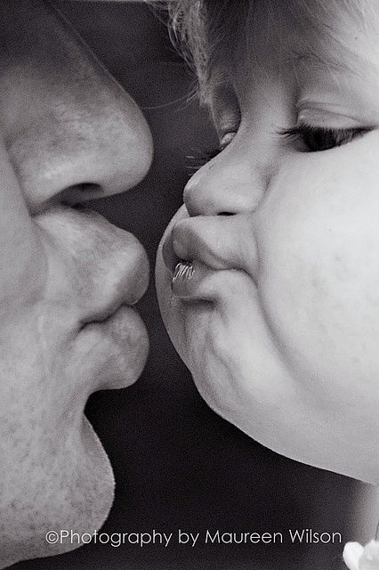 kiss kiss!