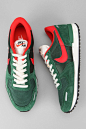 Nike Vortex Vintage Sneaker