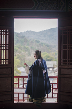 白熊威士忌采集到古风女