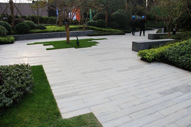 现代风格硬质铺装平台