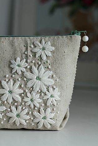 embroidered clutch: 