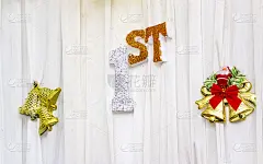 装饰1岁生日。一开始就看到了一些毛毡。