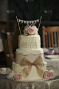 结婚蛋糕,垂直画幅,蝴蝶结,蛋糕,婚礼蛋糕雕像,装饰旗,婚姻,复古风格,蛋糕切片,结婚誓词
