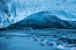 冰岛的“水晶冰洞”，犹如一座蓝色梦幻的水晶宫殿。摄影师ByJulien Ratel#见闻分享# 你喜欢这种自然的星空吗