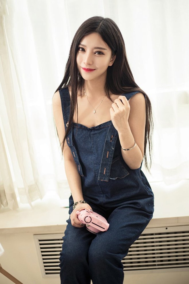 头条女神coco半裸上身极致销魂人体写真1217网络美女4493美女图片