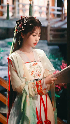 椿在采集到永夜星河