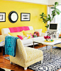 别墅亮黄色调客厅装修效果图欣赏—土拨鼠装饰设计门户