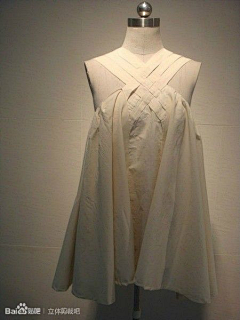 一本正经的洛先生采集到（展）衣，clothing 1