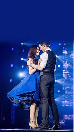 #jiranee##三少夫妇日常##泰剧爱妻##名门绅士之珍爱妙方# 这一套好美，做成壁纸试一下 ​​​​