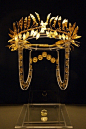 Gold wreath of a Thracian aristocrat (ca. 4th century BCE) from Golyamata Mogila (Bulgaria)