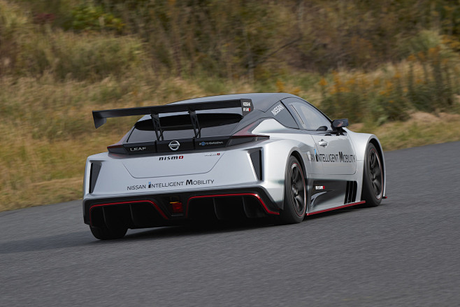 nissan-leaf-nismo-rc...